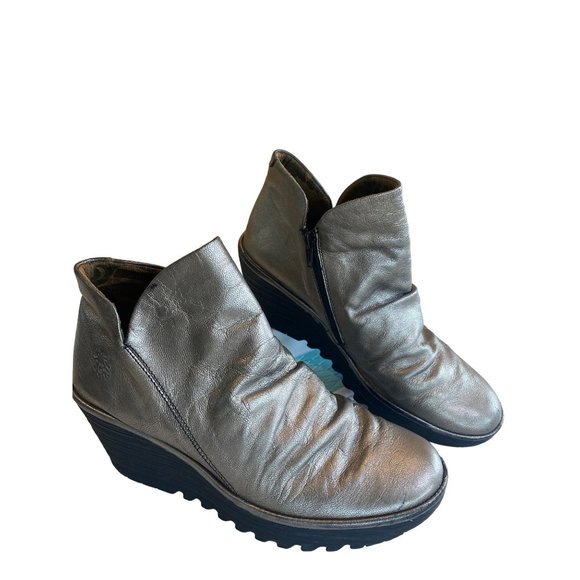 Fly London EU 41 Gold Metallic Weso Boots Booties | Leather Upper - Picture 13 of 13